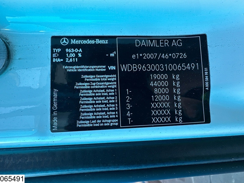 Plane LKW Mercedes-Benz Antos 1833 EURO 6, Dhollandia: das Bild 7
