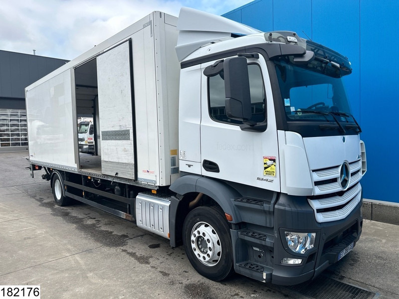 Mercedes-Benz Antos 1842 EURO 6, Dhollandia - Koffer LKW: das Bild 3 Mercedes-Benz Antos 1842 EURO 6, Dhollandia - Koffer LKW: das Bild 3