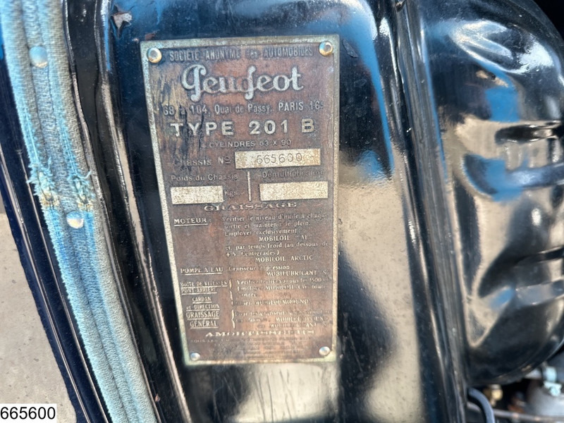 Peugeot LIMOUSINE 201 Peugeot 201 B - PKW: das Bild 4 Peugeot LIMOUSINE 201 Peugeot 201 B - PKW: das Bild 4