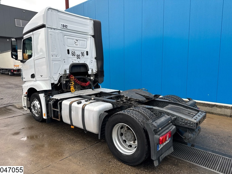 Mercedes-Benz Actros 1845 EURO 6 - Sattelzugmaschine: das Bild 4 Mercedes-Benz Actros 1845 EURO 6 - Sattelzugmaschine: das Bild 4