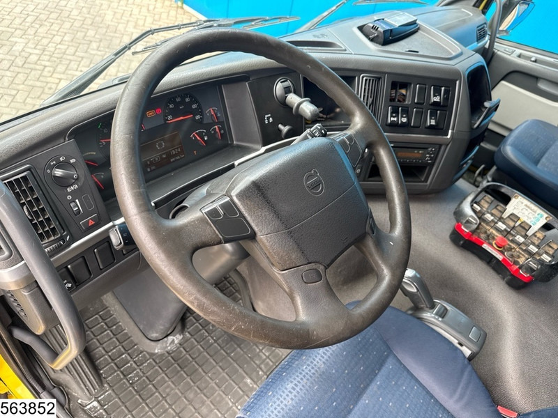 Volvo FM 420 6x2, EURO 5, Palfinger, Remote, Retarder - Pritsche LKW, Autokran: das Bild 5 Volvo FM 420 6x2, EURO 5, Palfinger, Remote, Retarder - Pritsche LKW, Autokran: das Bild 5