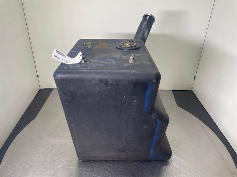 Ahlmann AZ150-4100050A-Fuel tank/Kraftstofftank - Rahmen/ Chassis für Baumaschine: das Bild 2 Ahlmann AZ150-4100050A-Fuel tank/Kraftstofftank - Rahmen/ Chassis für Baumaschine: das Bild 2
