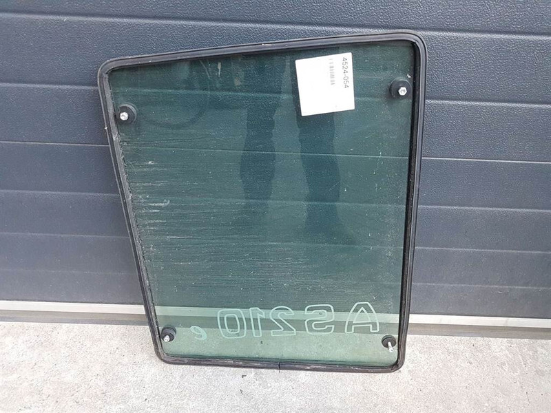 Ahlmann AZ210E-4106213A-Window/Scheibe/Ruit - Fahrerhaus und Interieur für Baumaschine: das Bild 2 Ahlmann AZ210E-4106213A-Window/Scheibe/Ruit - Fahrerhaus und Interieur für Baumaschine: das Bild 2