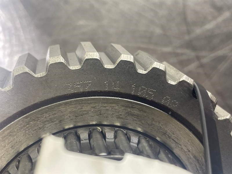 DANA Spicer 357/112/463 - Getriebe für Baumaschine: das Bild 5 DANA Spicer 357/112/463 - Getriebe für Baumaschine: das Bild 5