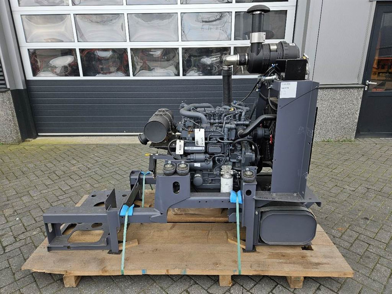 Deutz TD3.6L4 - Engine/Motor - Motor für Baumaschine: das Bild 1 Deutz TD3.6L4 - Engine/Motor - Motor für Baumaschine: das Bild 1