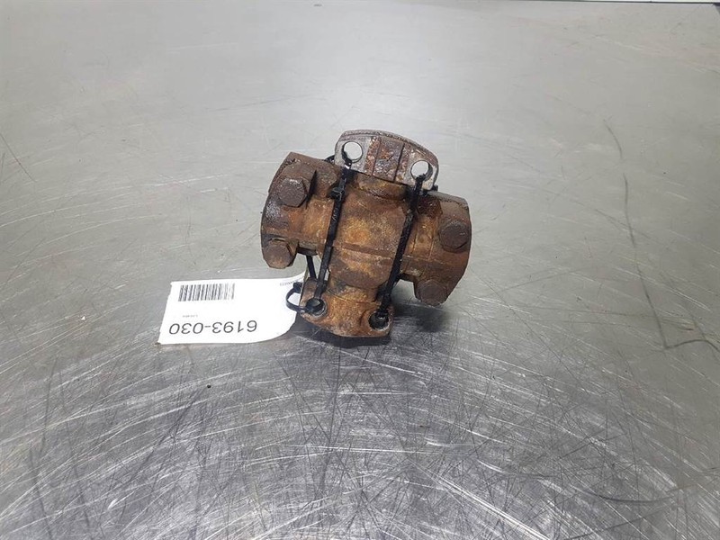 Hyundai HL760-9 - Propshaft/Gelenkwelle/Cardanas - Achse und Teile für Baumaschine: das Bild 3 Hyundai HL760-9 - Propshaft/Gelenkwelle/Cardanas - Achse und Teile für Baumaschine: das Bild 3