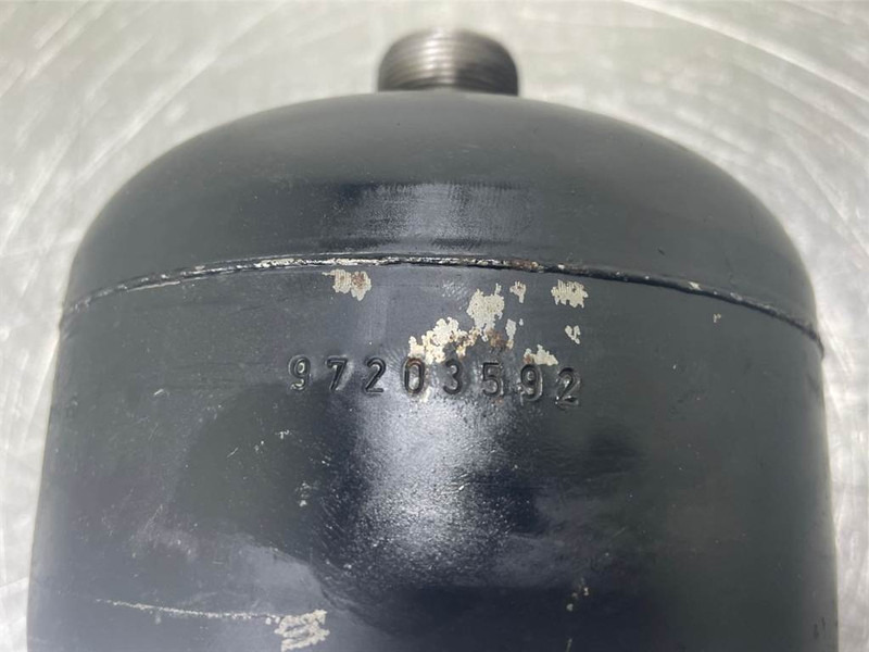 Liebherr A316-Bosch 0531602500-Accumulator/Hydrospeicher - Hydraulik für Baumaschine: das Bild 4 Liebherr A316-Bosch 0531602500-Accumulator/Hydrospeicher - Hydraulik für Baumaschine: das Bild 4