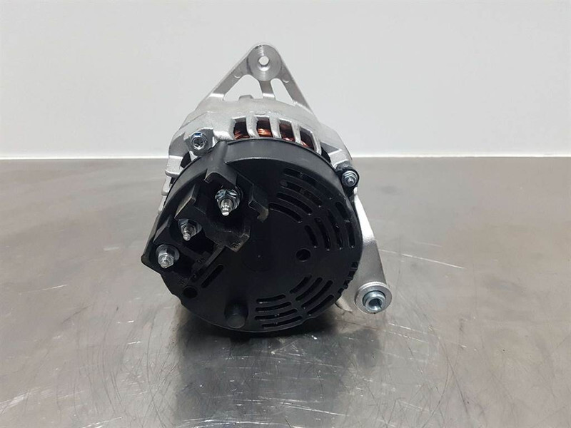 Manitou 12V 80A - Alternator/Lichtmaschine/Dynamo - Motor für Baumaschine: das Bild 5 Manitou 12V 80A - Alternator/Lichtmaschine/Dynamo - Motor für Baumaschine: das Bild 5