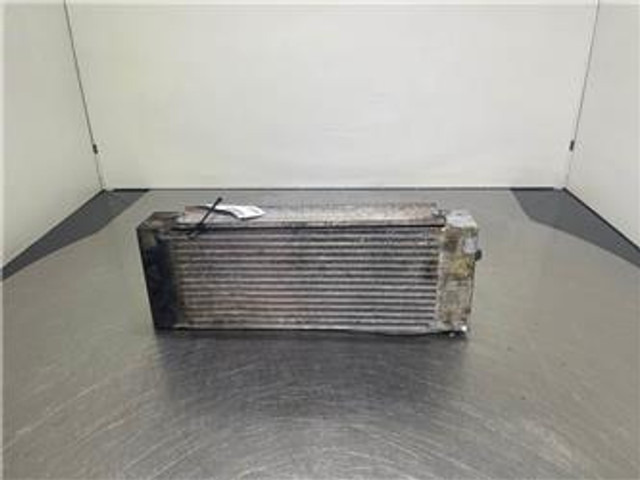 Manitou MT523 - Cooler/Kühler/Koeler - Motor für Baumaschine: das Bild 1 Manitou MT523 - Cooler/Kühler/Koeler - Motor für Baumaschine: das Bild 1