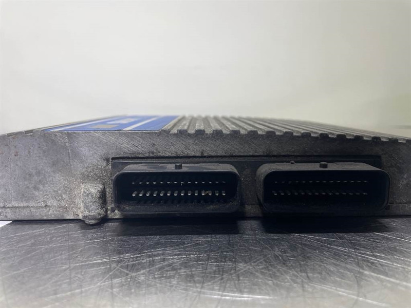 Poclain Smart Drive - ECU/Control box/Steuermodul - Elektrische Ausrüstung für Baumaschine: das Bild 3 Poclain Smart Drive - ECU/Control box/Steuermodul - Elektrische Ausrüstung für Baumaschine: das Bild 3
