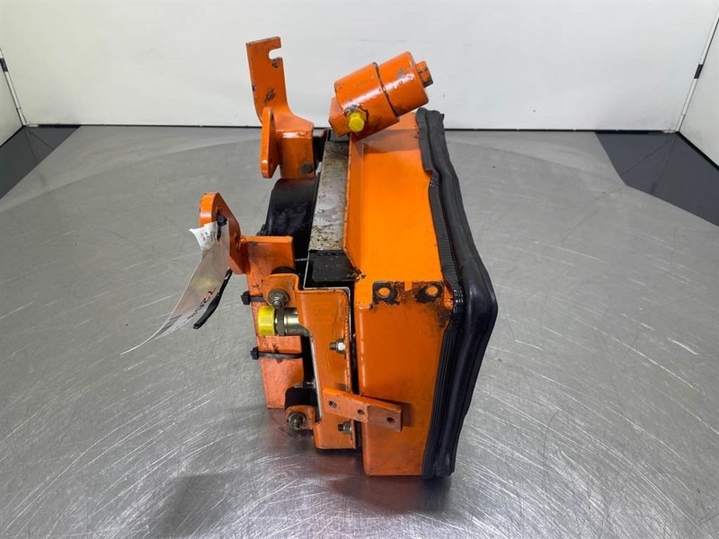 Schaeff - Cooler/Kühler/Koeler - Motor für Baumaschine: das Bild 2 Schaeff - Cooler/Kühler/Koeler - Motor für Baumaschine: das Bild 2