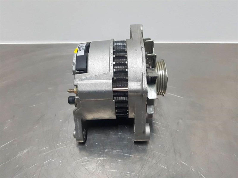 Terex Schaeff SKL833-14V 65A-Alternator/Lichtmaschine/Dynamo - Motor für Baumaschine: das Bild 3 Terex Schaeff SKL833-14V 65A-Alternator/Lichtmaschine/Dynamo - Motor für Baumaschine: das Bild 3
