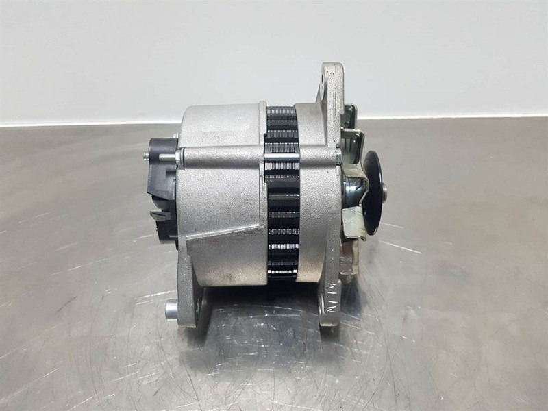 Terex Schaeff SKL843-14V 65A-Alternator/Lichtmaschine/Dynamo - Motor für Baumaschine: das Bild 3 Terex Schaeff SKL843-14V 65A-Alternator/Lichtmaschine/Dynamo - Motor für Baumaschine: das Bild 3
