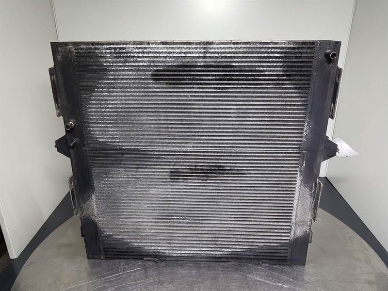 Terex TL260 - Cooler/Kühler/Koeler - Motor und Teile für Baumaschine: das Bild 3 Terex TL260 - Cooler/Kühler/Koeler - Motor und Teile für Baumaschine: das Bild 3