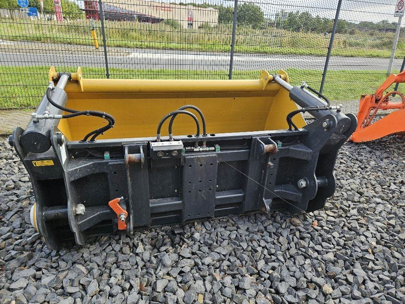 Terex/Yanmar TL/V-Mammut SB195M-Silage cutter/Sila - Silotechnik: das Bild 2 Terex/Yanmar TL/V-Mammut SB195M-Silage cutter/Sila - Silotechnik: das Bild 2