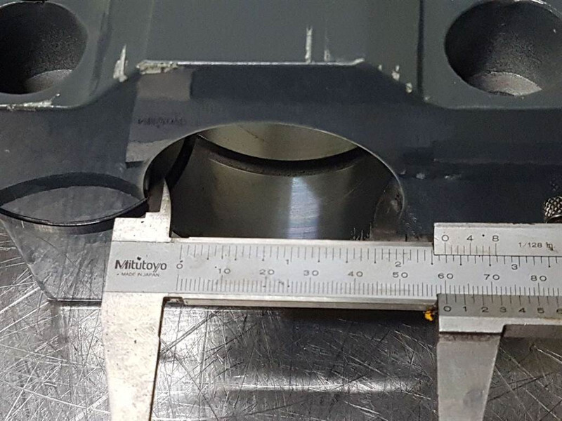WACKER NEUSON - Bearing block/Kippkonsole Lagerblock/Lagerblok - Rahmen/ Chassis für Baumaschine: das Bild 4 WACKER NEUSON - Bearing block/Kippkonsole Lagerblock/Lagerblok - Rahmen/ Chassis für Baumaschine: das Bild 4