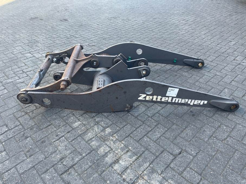 Zettelmeyer ZL602 - Lifting framework/Schaufelarm/Giek - Ausleger für Baumaschine: das Bild 1 Zettelmeyer ZL602 - Lifting framework/Schaufelarm/Giek - Ausleger für Baumaschine: das Bild 1