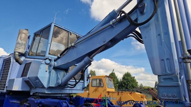 Baumaschine Mercedes-Benz 1831 4x4 Menzi Muck Baum Stubben - Wurzelfräse: das Bild 6