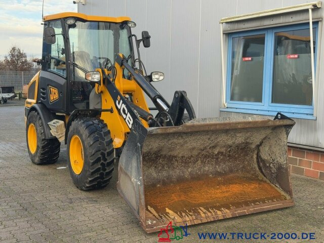 Radlader JCB 407 T4 4x4 Radlader Schutzkabine Schaufel +Gabel: das Bild 13