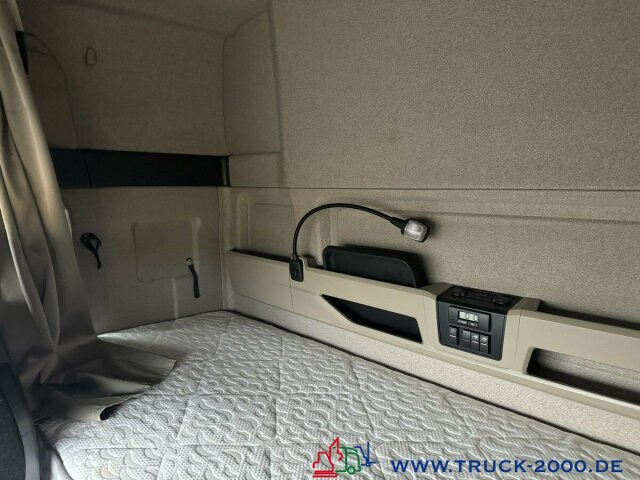 MAN TGX 18.360 Koffer XL Haus Bett Standhzg 268TKM - Koffer LKW: das Bild 2 MAN TGX 18.360 Koffer XL Haus Bett Standhzg 268TKM - Koffer LKW: das Bild 2