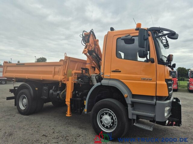 Mercedes-Benz 1829 4x4 Kran Winter Schneeschild Salzstreuer - Kipper, Autokran: das Bild 4 Mercedes-Benz 1829 4x4 Kran Winter Schneeschild Salzstreuer - Kipper, Autokran: das Bild 4