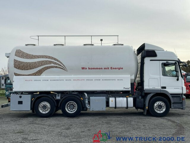 Saug-/ Spülfahrzeug Mercedes-Benz Actros 2544 Silo Holz Pellets 28m³ inkl. Waage: das Bild 10