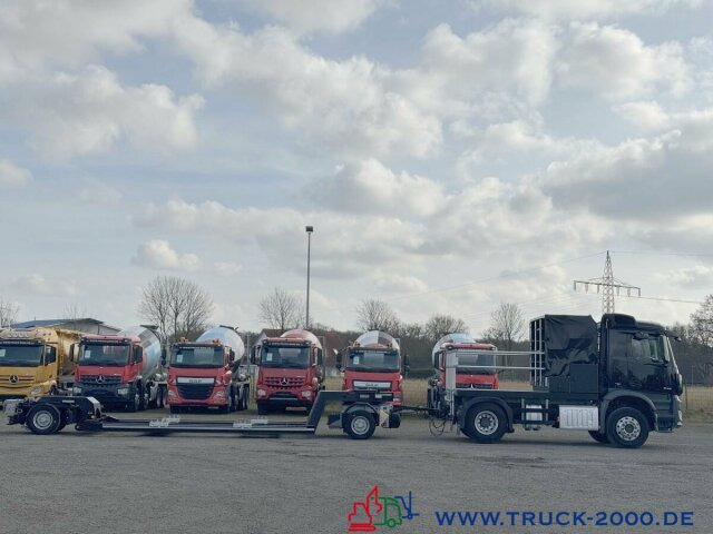Mercedes-Benz Arocs 2143 + GLORIA Tiefbett Spezial (2021) - Autotransporter LKW: das Bild 3 Mercedes-Benz Arocs 2143 + GLORIA Tiefbett Spezial (2021) - Autotransporter LKW: das Bild 3