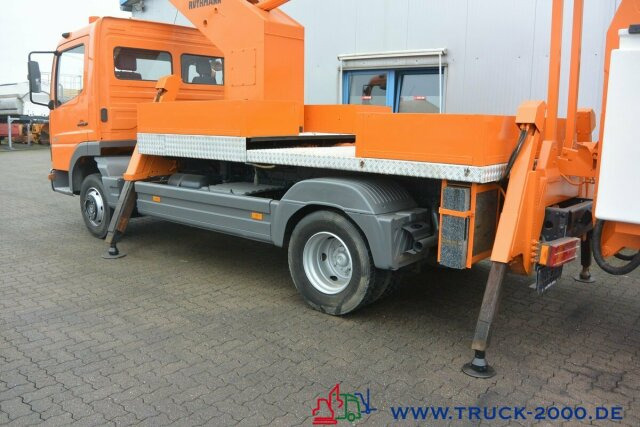 Mercedes-Benz Atego 815 Ruthmann T170 17m seitl. Auslage 12m - LKW mit Arbeitsbühne: das Bild 5 Mercedes-Benz Atego 815 Ruthmann T170 17m seitl. Auslage 12m - LKW mit Arbeitsbühne: das Bild 5