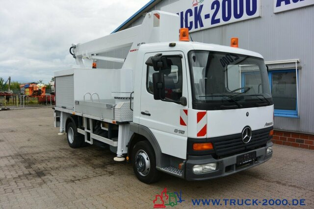 LKW mit Arbeitsbühne Mercedes-Benz Atego 815 Wumag WT170 17 m seitl. Auslage 11.3 m: das Bild 12