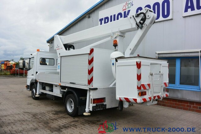 LKW mit Arbeitsbühne Mercedes-Benz Atego 815 Wumag WT170 17 m seitl. Auslage 11.3 m: das Bild 11