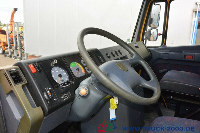 Pritsche Transporter, Transporter mit Doppelkabine Mercedes-Benz Vario 614 D DoKa 6 Sitze Original nur 152 tkm: das Bild 7
