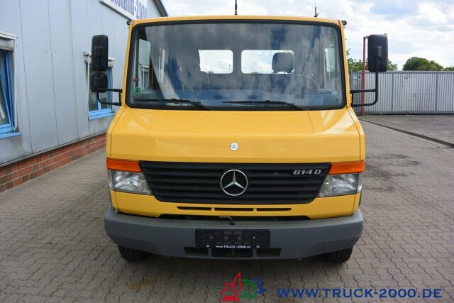 Pritsche Transporter, Transporter mit Doppelkabine Mercedes-Benz Vario 614 D DoKa 6 Sitze Original nur 152 tkm: das Bild 13