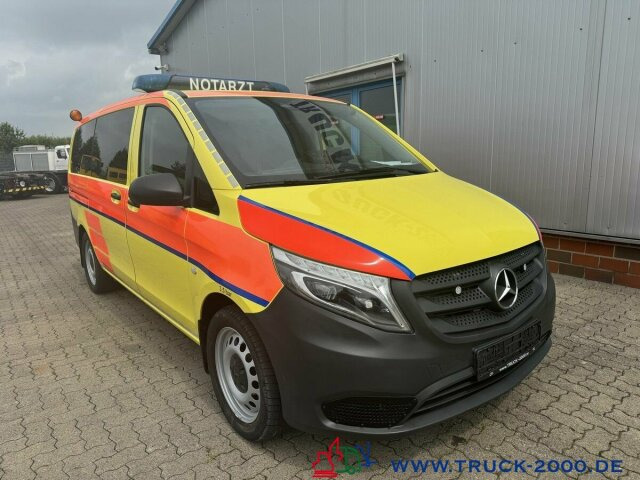 Mercedes-Benz Vito 116 CDI 4x4 Notarzt Rettung Ambulance - Krankenwagen: das Bild 1 Mercedes-Benz Vito 116 CDI 4x4 Notarzt Rettung Ambulance - Krankenwagen: das Bild 1