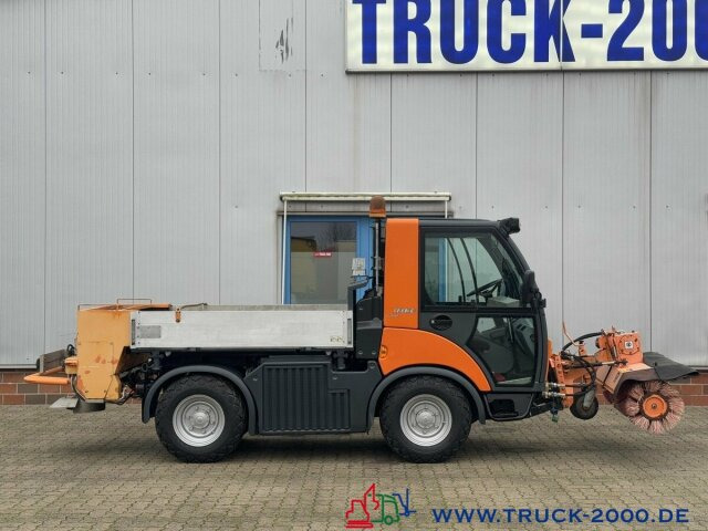 Multicar Tremo X56 Winterdienst Streuer + Besen NUR 14TKM - Kehrmaschine: das Bild 5 Multicar Tremo X56 Winterdienst Streuer + Besen NUR 14TKM - Kehrmaschine: das Bild 5