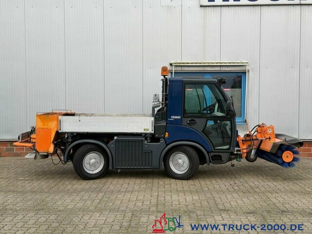 Multicar Tremo X56 Winterdienst Streuer + Besen NUR 9TKM - Kehrmaschine: das Bild 5 Multicar Tremo X56 Winterdienst Streuer + Besen NUR 9TKM - Kehrmaschine: das Bild 5