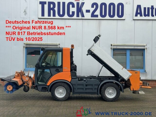 Multicar Tremo X56 Winterdienst Streuer + Besen NUR8568KM - Kehrmaschine: das Bild 1 Multicar Tremo X56 Winterdienst Streuer + Besen NUR8568KM - Kehrmaschine: das Bild 1
