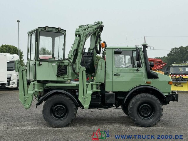 Unimog U427/10 Schaeff Mobilbagger AT 16 NUR 175 TKM - Transporter: das Bild 3 Unimog U427/10 Schaeff Mobilbagger AT 16 NUR 175 TKM - Transporter: das Bild 3