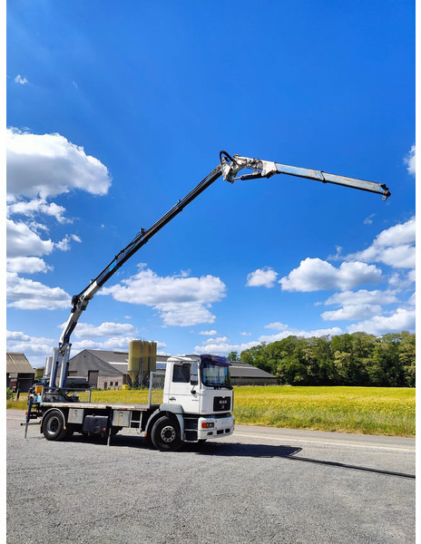 MAN 18.410 F2000 Cormach 22000 E4F + jib - Pritsche LKW, Autokran: das Bild 4 MAN 18.410 F2000 Cormach 22000 E4F + jib - Pritsche LKW, Autokran: das Bild 4