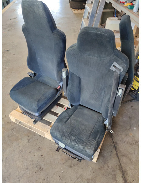 MAN Stoel Zetel MAN TGA / TGS/ TGL / TGX - Sitz für LKW: das Bild 1 MAN Stoel Zetel MAN TGA / TGS/ TGL / TGX - Sitz für LKW: das Bild 1