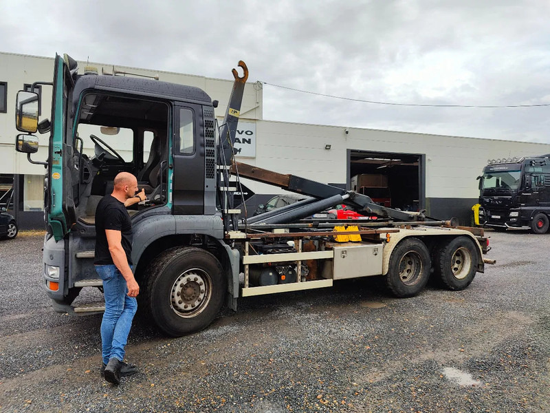 MAN TGA 26.350 6x4 Container AJK Euronorm 3 - Abrollkipper: das Bild 5 MAN TGA 26.350 6x4 Container AJK Euronorm 3 - Abrollkipper: das Bild 5