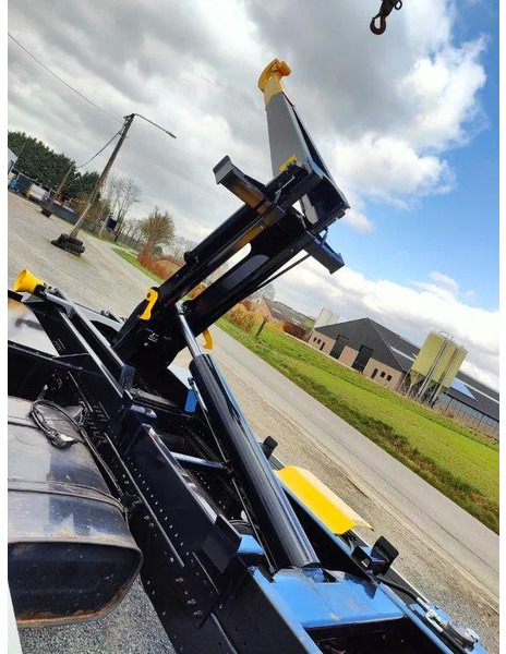 MAN TGL 12.250 Containersysteem Jimeca met kraan Palfinger PK4501 - Abrollkipper, Autokran: das Bild 3 MAN TGL 12.250 Containersysteem Jimeca met kraan Palfinger PK4501 - Abrollkipper, Autokran: das Bild 3