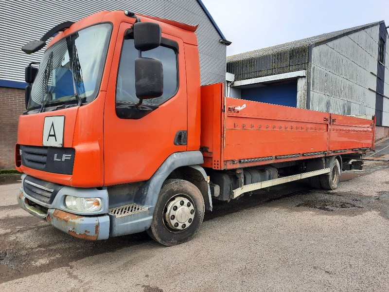 DAF LF45.220 - Pritsche LKW: das Bild 1 DAF LF45.220 - Pritsche LKW: das Bild 1