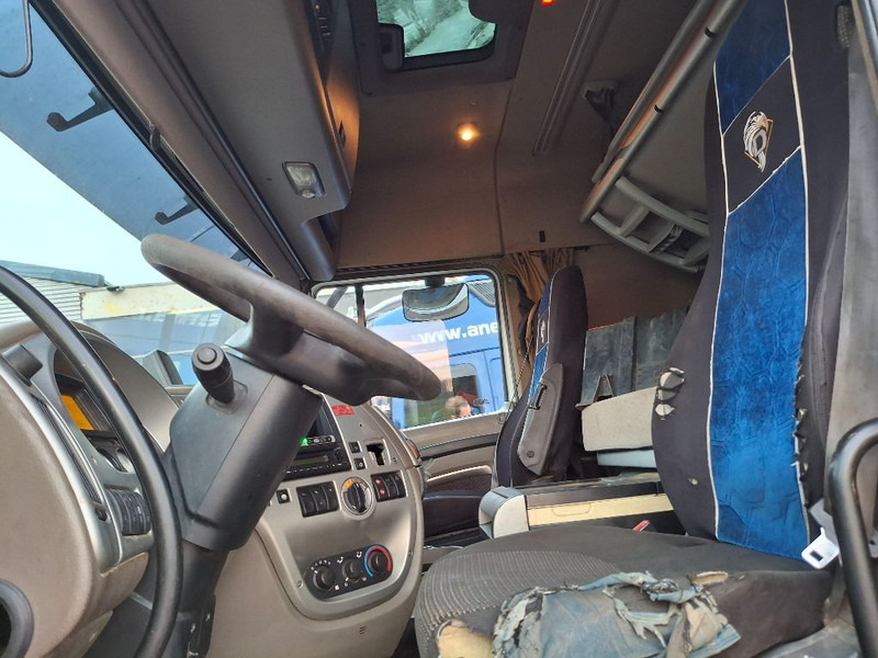 DAF XF 105.460 - Fahrgestell LKW: das Bild 5 DAF XF 105.460 - Fahrgestell LKW: das Bild 5