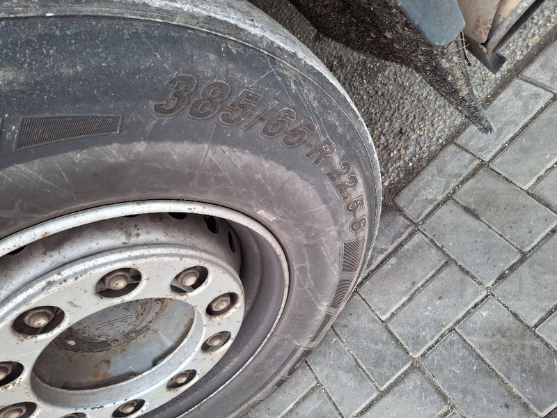 DAF XF 105.460 - Fahrgestell LKW: das Bild 4 DAF XF 105.460 - Fahrgestell LKW: das Bild 4