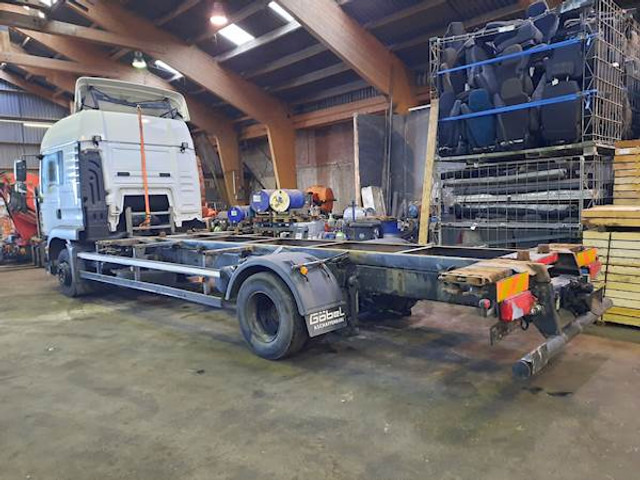 MAN TGM 15.290 4X2 LL - Containerwagen/ Wechselfahrgestell LKW: das Bild 2 MAN TGM 15.290 4X2 LL - Containerwagen/ Wechselfahrgestell LKW: das Bild 2