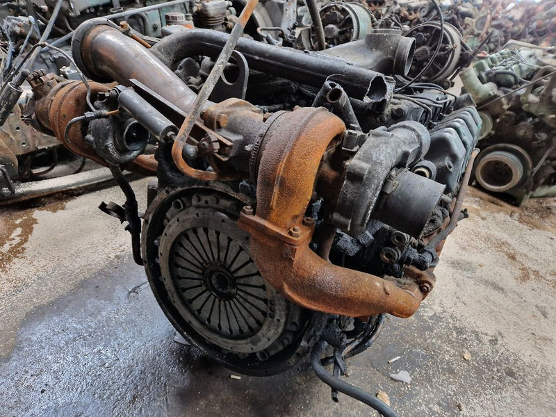 Mercedes-Benz OM442A - Motor: das Bild 4 Mercedes-Benz OM442A - Motor: das Bild 4