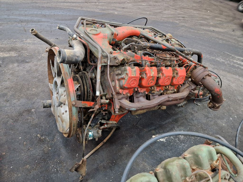 Mercedes-Benz OM442LA - Motor: das Bild 1 Mercedes-Benz OM442LA - Motor: das Bild 1