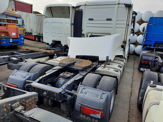 MAN TGX 18.400 - Sattelzugmaschine: das Bild 3 MAN TGX 18.400 - Sattelzugmaschine: das Bild 3