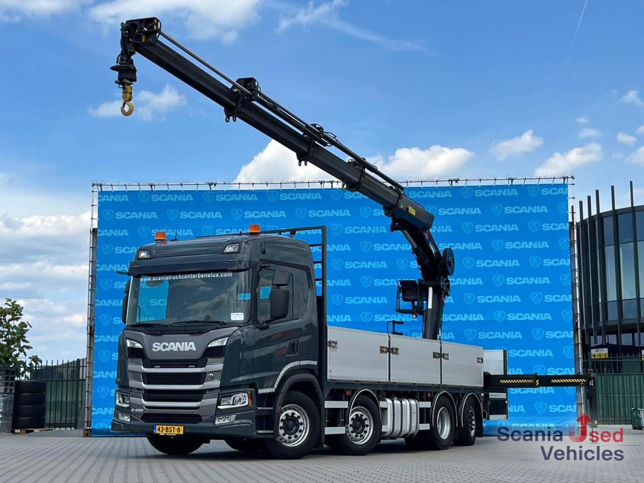 SCANIA G 450 B8x2*6NB DIFF-L HIAB X-HIPRO 262 EP-4 - Pritsche LKW: das Bild 1 SCANIA G 450 B8x2*6NB DIFF-L HIAB X-HIPRO 262 EP-4 - Pritsche LKW: das Bild 1