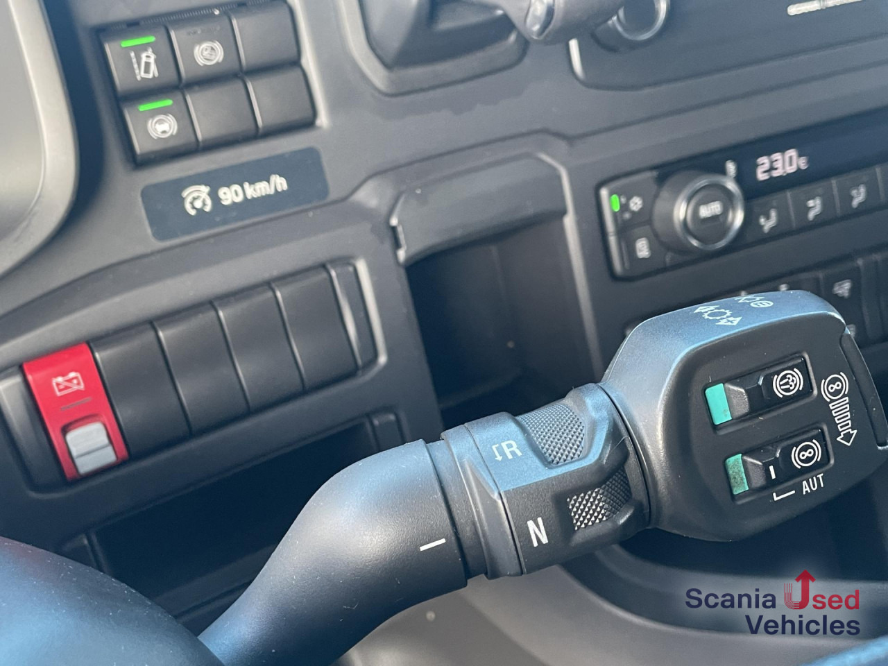 Sattelzugmaschine SCANIA R 450 A4x2NA DIFF-L RETARDER ADR-FL PARK AIRCO: das Bild 6